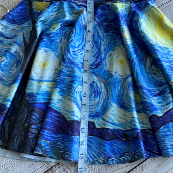 Starry Night Print Pleated Short Skater Skirt - Picture 9 of 12